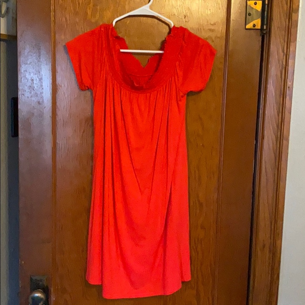 Over the shoulder dress